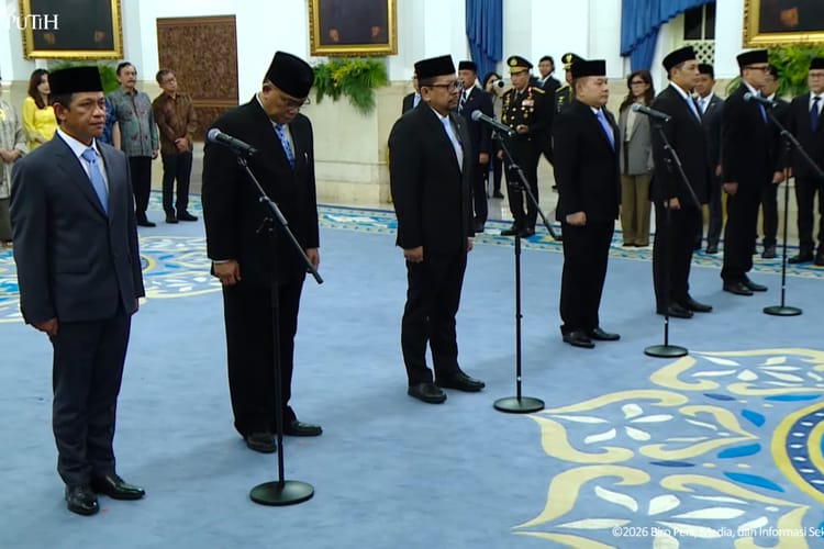 Prabowo Lakukan Reshuffle Kabinet, Lantik 6 Pejabat
