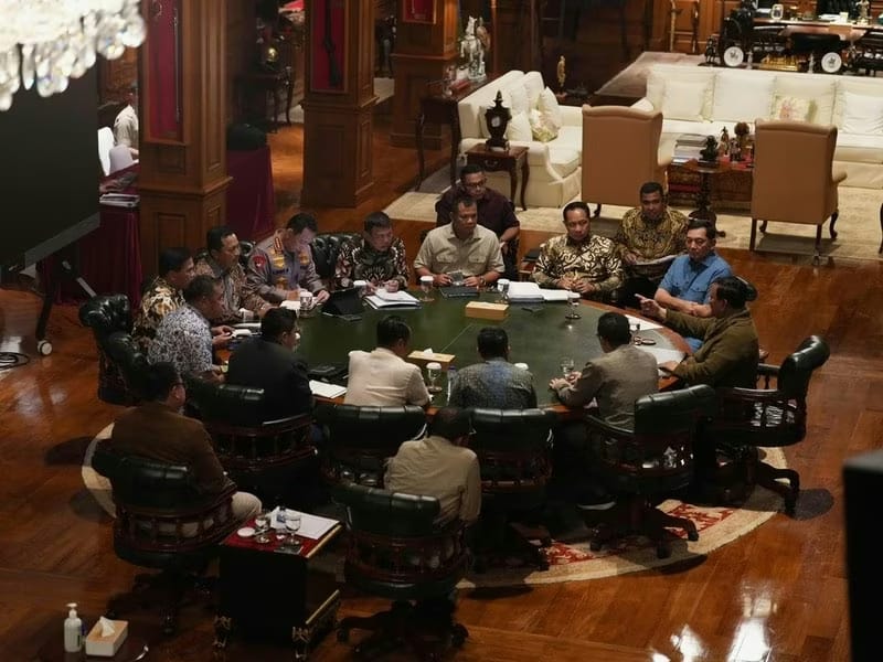 Rapat Terbatas di Hambalang Bahas Buruh hingga Peran Perguruan Tinggi